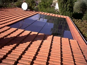 panneaux solaires, pompes à chaleur piscine